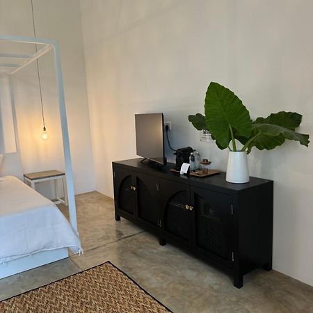 Hotel Arabella on Bussa Esterno foto
